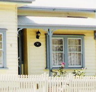 Rose Cottage Bed  Breakfast - New Castle Holiday