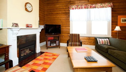 Evandale - New Castle Holiday 4