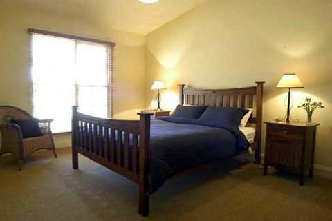 Byronsvale Bed & Breakfast - New Castle Holiday 3