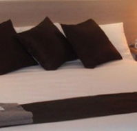 Bristol Hill Motor Inn  Peppas Licensed Restaurant - New Castle Holiday