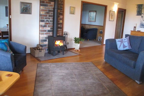 Interludes Cottages At Bawley Point - New Castle Holiday 3