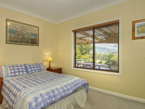 Lavender Views - New Castle Holiday 2