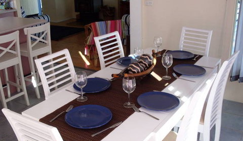 Bush And Bay Cottage - New Castle Holiday 2