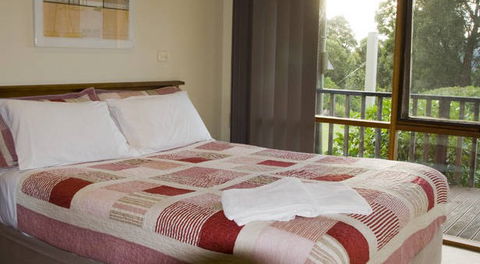 Banksia Park Cottages - New Castle Holiday 3
