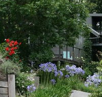Cloudsong in Kangaroo Valley - New Castle Holiday