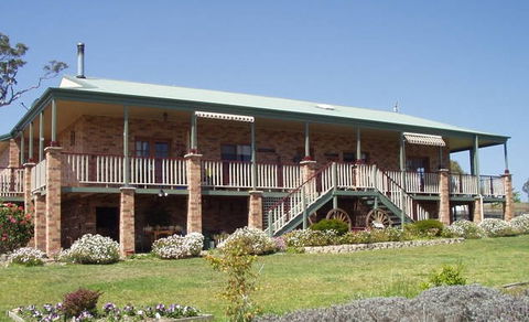 Bryn Glas Bed And Breakfast - New Castle Holiday 4