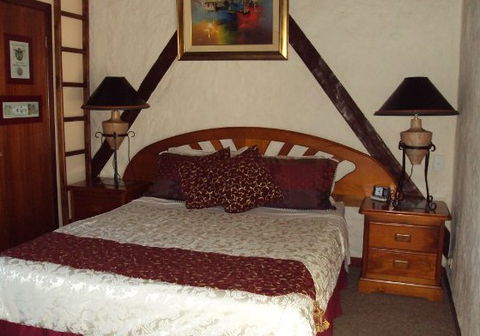 Castle On The Hill Bed And Breakfast - New Castle Holiday 5