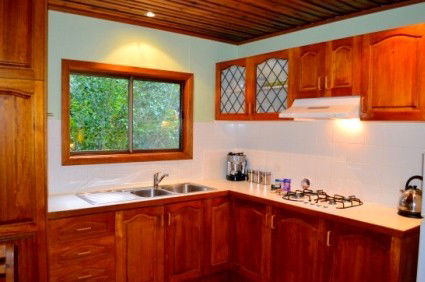 A Waterfall Hideout-Rainforest Cabin For Couples - New Castle Holiday 2