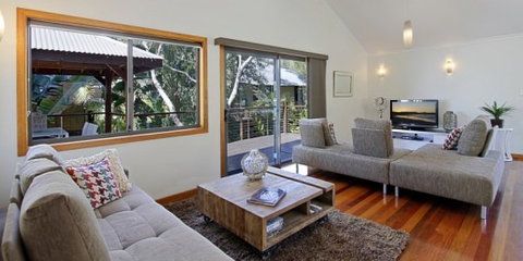 Blue Bliss - New Castle Holiday 4