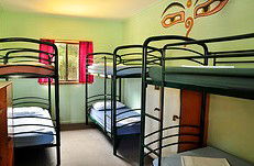 Arts Factory Backpackers Lodge - New Castle Holiday 4