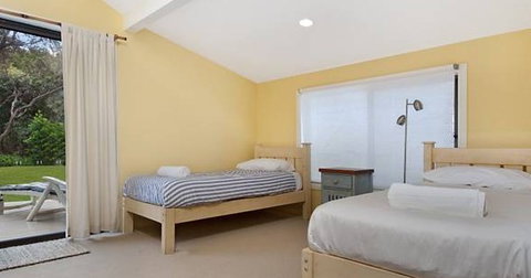 Beachwood - New Castle Holiday 0