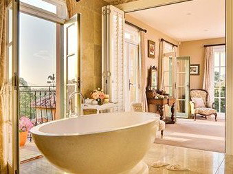 Araucaria Guest House - New Castle Holiday 3