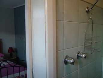 Heathers Holiday Units - New Castle Holiday 5