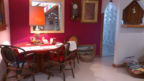 Sonjas Bed And Breakfast - New Castle Holiday 5