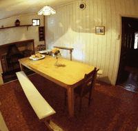 Avoca Cottage - New Castle Holiday
