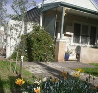 Blue Wren Cottage - Broken Hill - New Castle Holiday