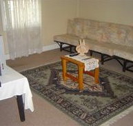 Coras Gypsum Cottage - New Castle Holiday