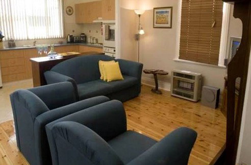 Cottages Cygnet TAS New Castle Holiday