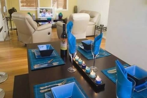 Emaroo Tramway Cottage - New Castle Holiday 0