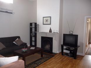 Cottage On Rowe - New Castle Holiday 2