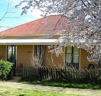 Cooma Cottage - Accommodation - New Castle Holiday
