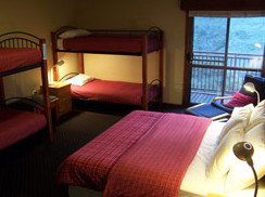 Guthega Alpine Inn - New Castle Holiday 3