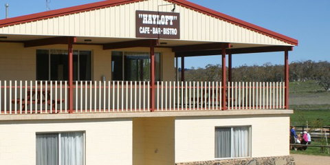 Jindabyne Equestrian Resort - New Castle Holiday 1