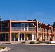 Lakeview Plaza Motel - New Castle Holiday