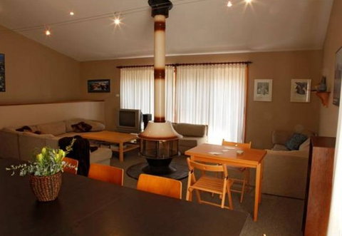 Three Way Inn - New Castle Holiday 4