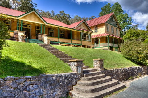 Yarrangobilly Caves House - New Castle Holiday 1