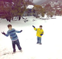 Snowbound Chalets - New Castle Holiday
