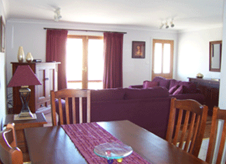 Elm Cottage - New Castle Holiday