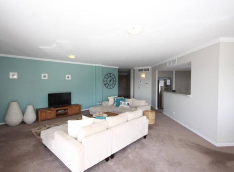 Unit 11 Oasis - New Castle Holiday 1