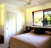 Mescals at Pampoolah Bed and Breakfast - New Castle Holiday