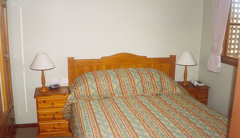 Melaleuca Retreat - New Castle Holiday 2