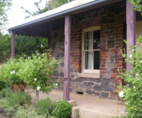 Crookwell NSW New Castle Holiday