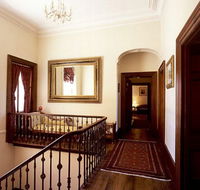 Mandelson's of Goulburn - New Castle Holiday