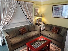 Chinoiserie B And B - New Castle Holiday 2