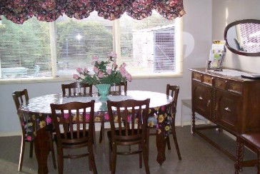 Echuca Holiday Houses - Temoca Cottage - New Castle Holiday 2