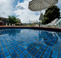 ClubMulwala Resort - New Castle Holiday