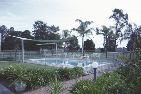 Aaroona Holiday Resort - New Castle Holiday 0