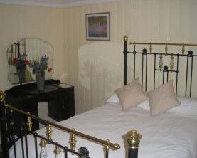 Courthouse Cottage B And B - New Castle Holiday 2