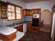 Central Court Apartments - New Castle Holiday 4