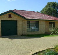 Chambers Place Villa - New Castle Holiday