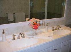 Pebbles Bed And Breakfast - New Castle Holiday 0