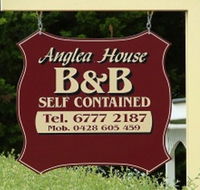 Anglea House Bed and Breakfast - New Castle Holiday