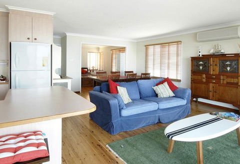 90 Oceans Edge - New Castle Holiday 0