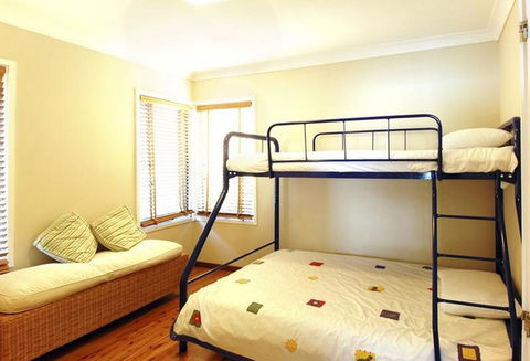 90 Oceans Edge - New Castle Holiday 3