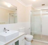 Beachside on Manning - New Castle Holiday