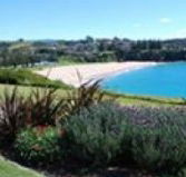 Beachfront Apartment Kiama - New Castle Holiday